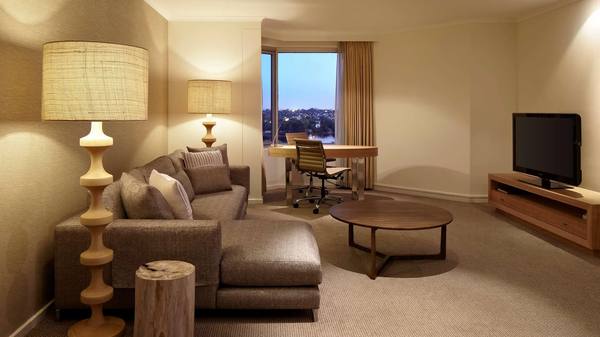 Residence On Langley Park Perth Hotel