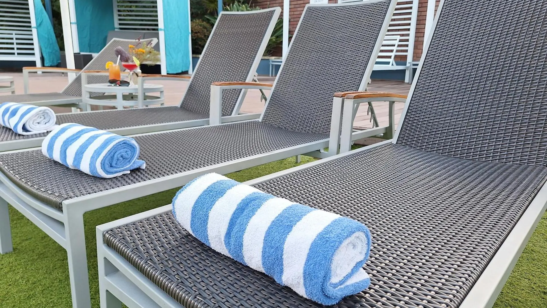 **** Hotel Residence On Langley Park Perth Australia